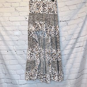 Solitaire Swim Leopard Hi-Low Skirt Size Small Excellent Condition